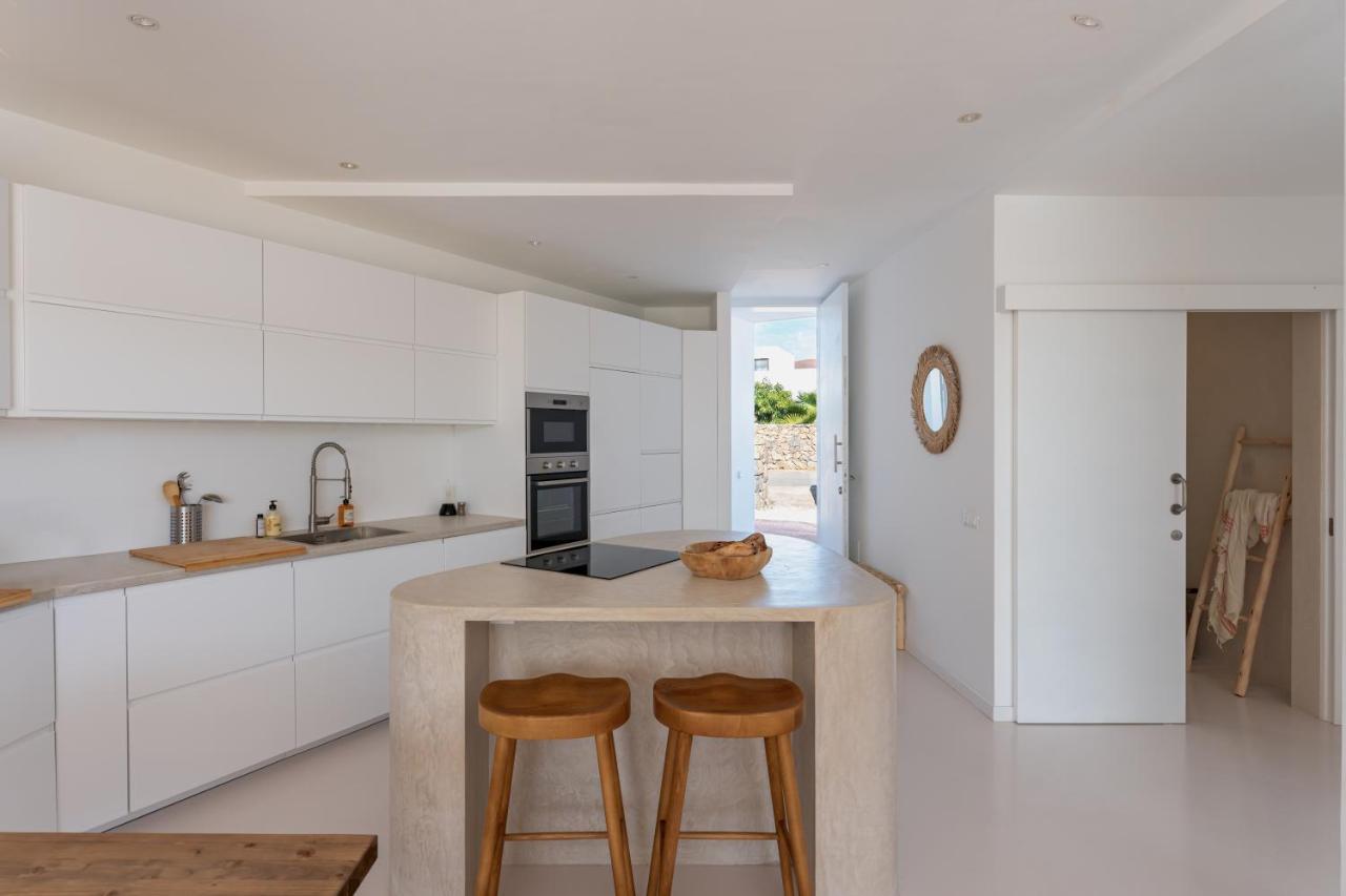 Villa Elena, Luxery Villa With Swimming Pool! Lajares Bagian luar foto
