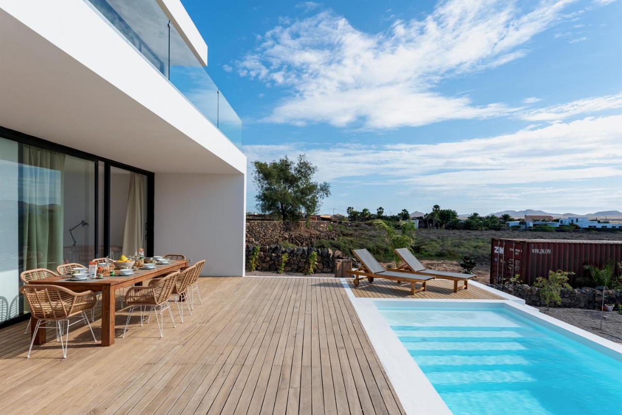 Villa Elena, Luxery Villa With Swimming Pool! Lajares Bagian luar foto